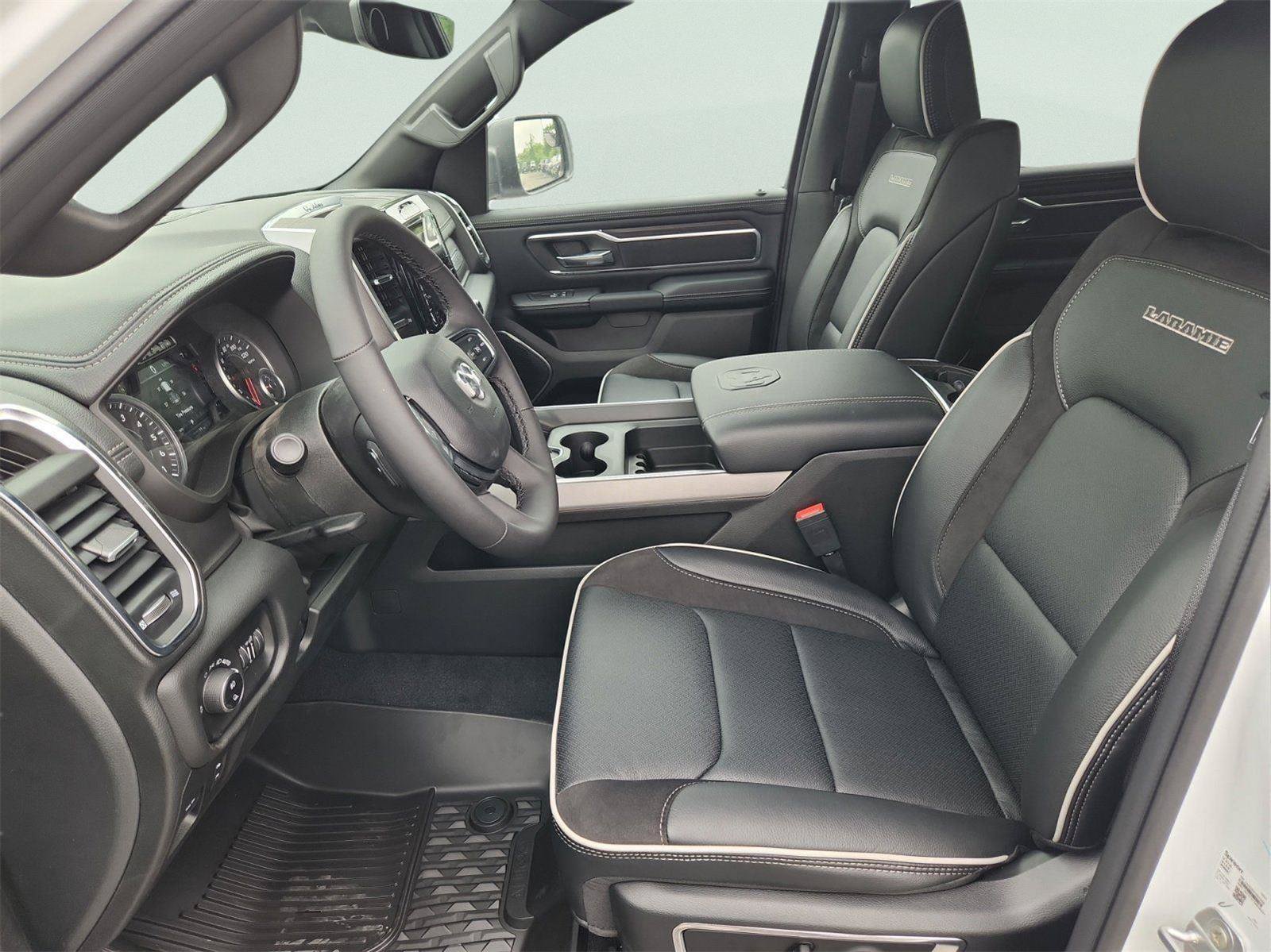 New 2026 RAM 1500 Laramie w/ Night Edition AWD/4WD image 12