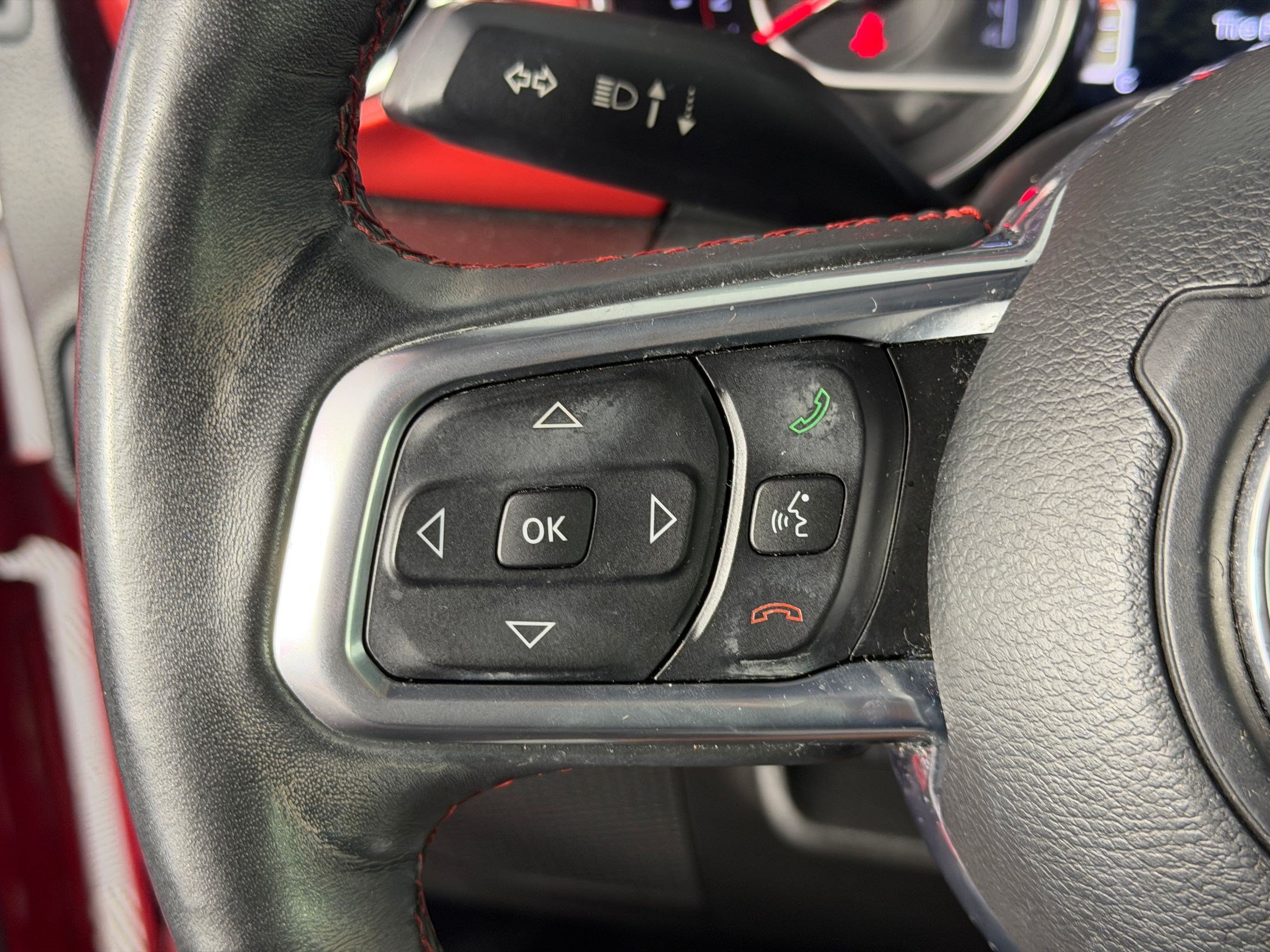 Used 2018 Jeep Wrangler Unlimited Rubicon AWD/4WD image 13