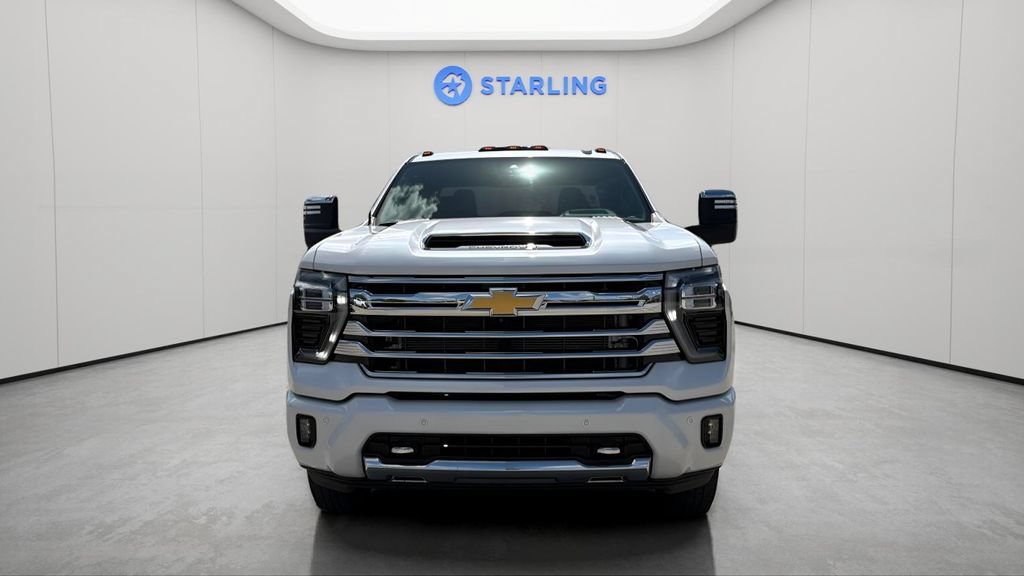 Certified 2024 Chevrolet Silverado 3500 High Country w/ High Country Premium Package AWD/4WD image 16