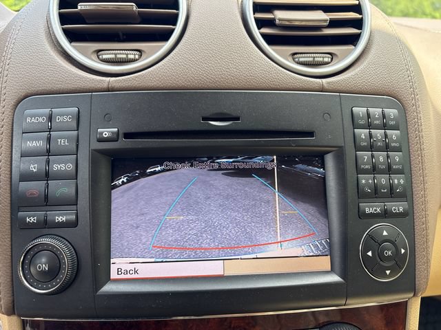 Used 2012 Mercedes-Benz GL 550 4MATIC image 31