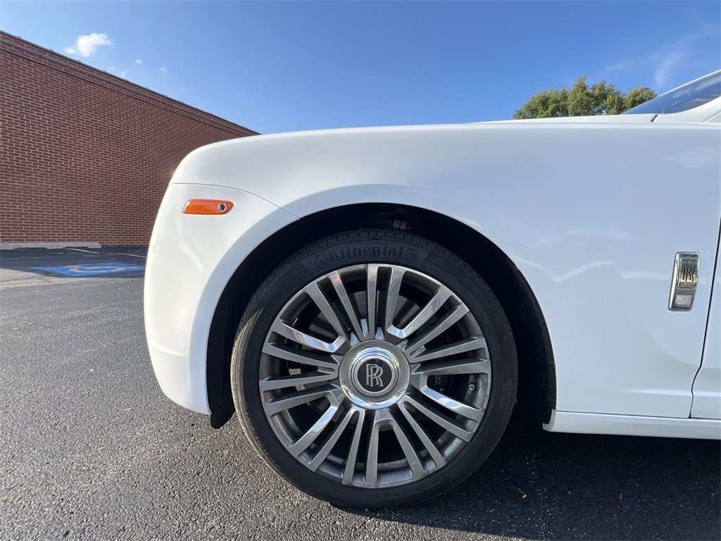 Used 2011 Rolls-Royce Ghost image 25