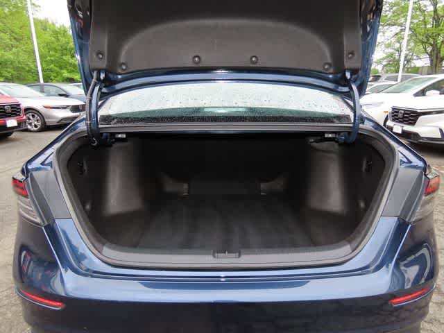 Used 2024 Honda Accord EX image 10