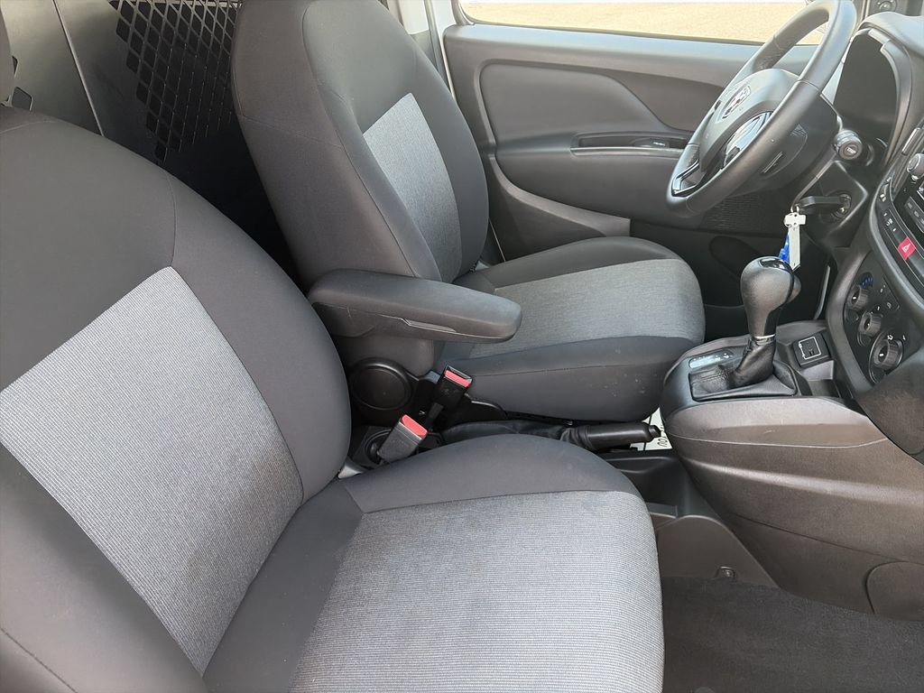 Used 2020 RAM ProMaster City Tradesman SLT FWD image 30