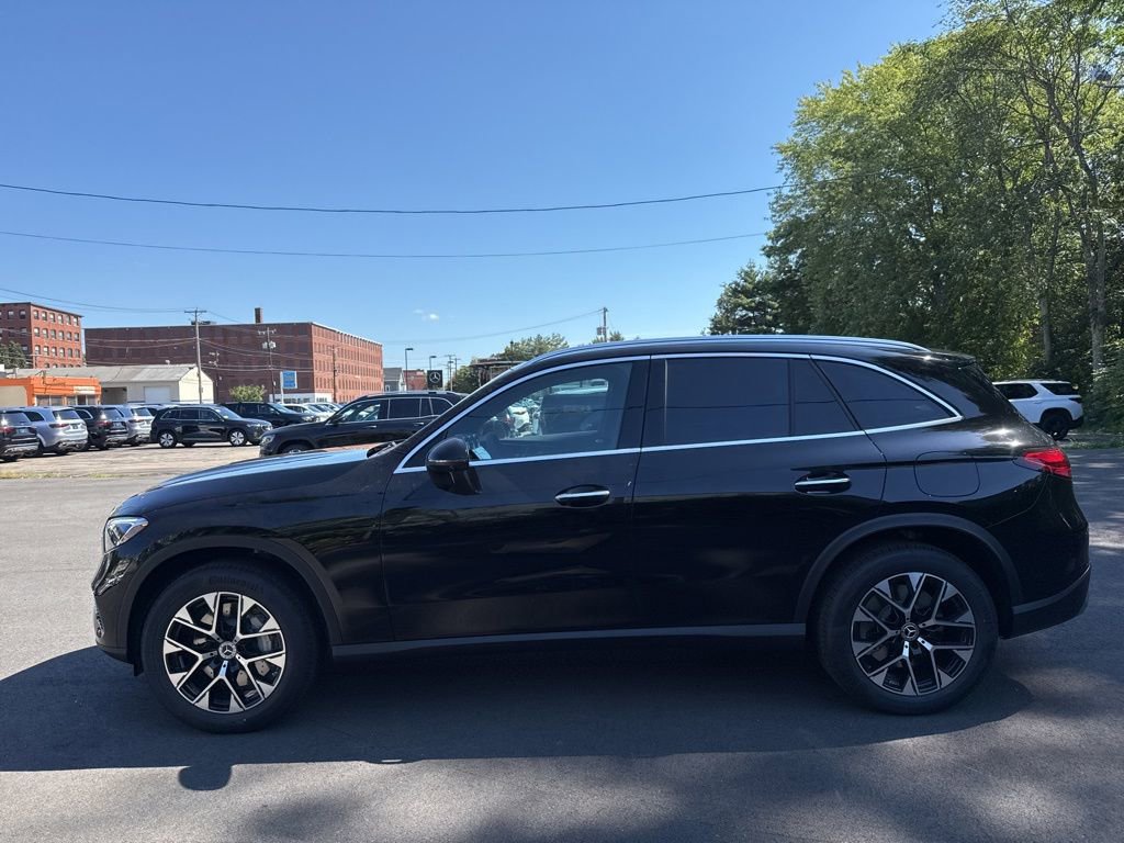 New 2026 Mercedes-Benz GLC 350e 4MATIC image 4