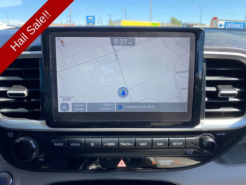 Used 2021 Hyundai Venue SEL w/ Premium Package FWD image 18