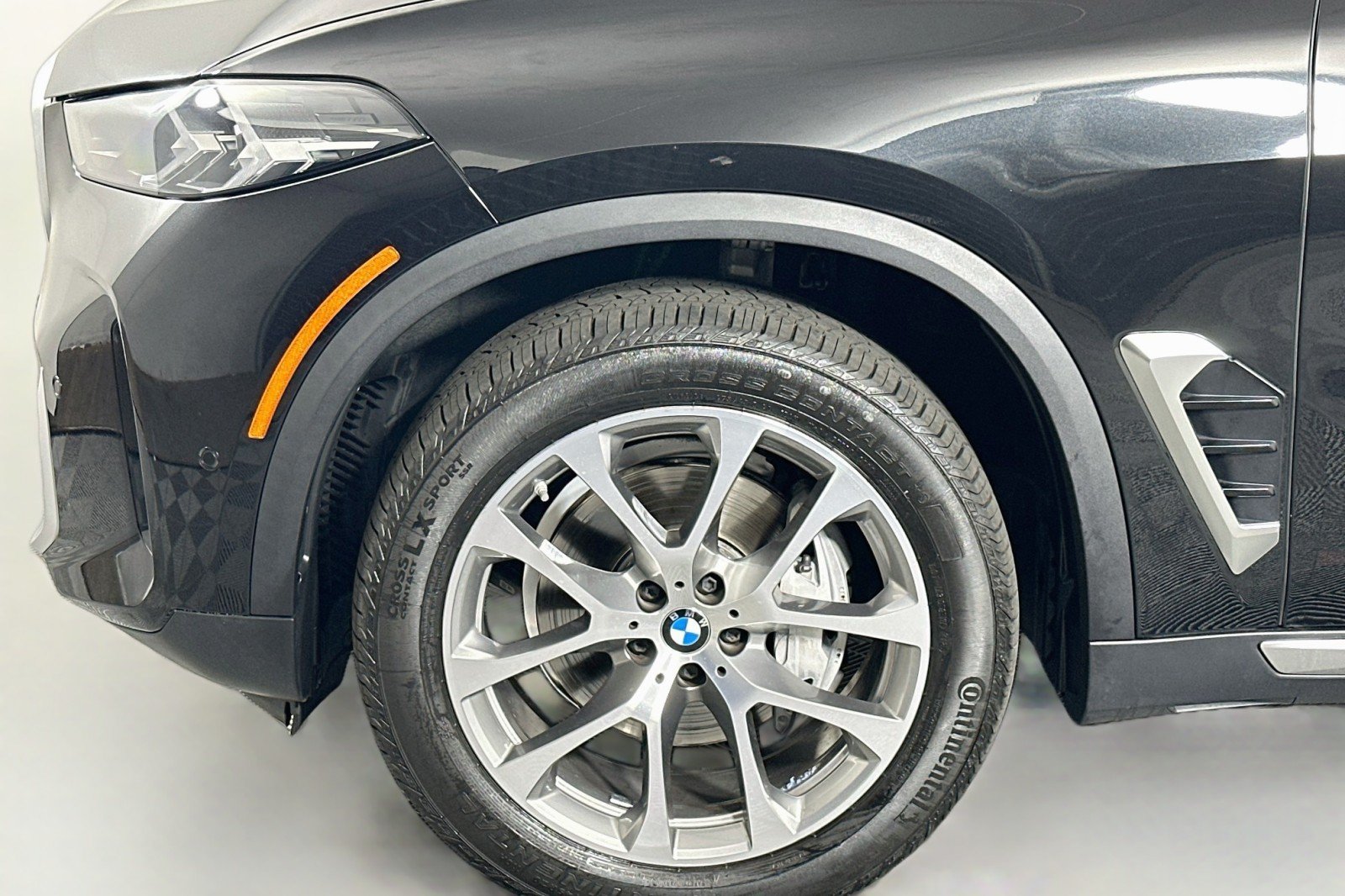 Used 2024 BMW X5 sDrive40i RWD image 12