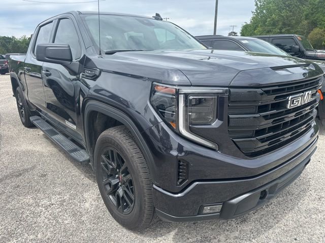 Used 2024 GMC Sierra 1500 Elevation w/ LPO, Elevation Black Package image 10