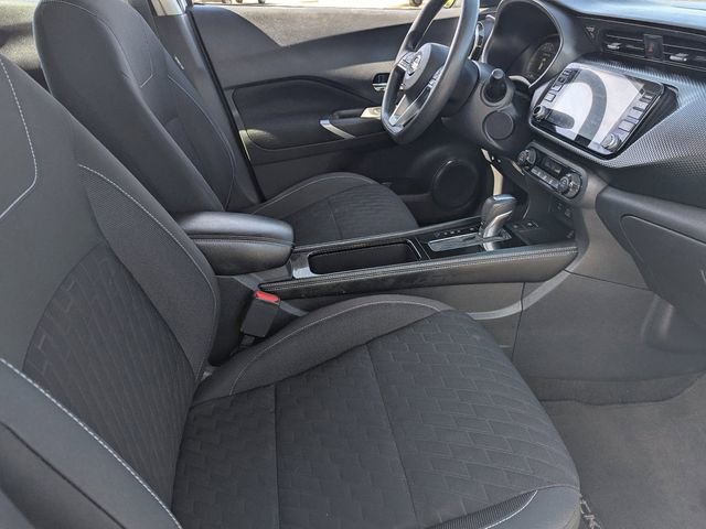 Used 2021 Nissan Kicks SV image 11