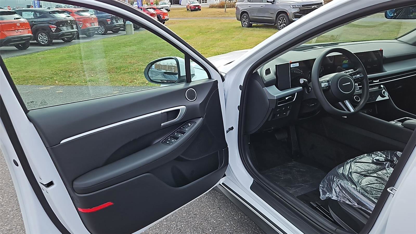 New 2026 Hyundai Sonata Blue image 9