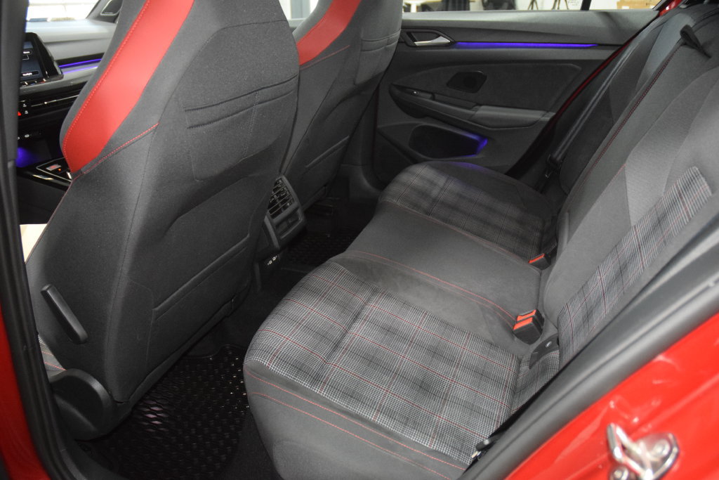Used 2024 Volkswagen GTI SE FWD image 39