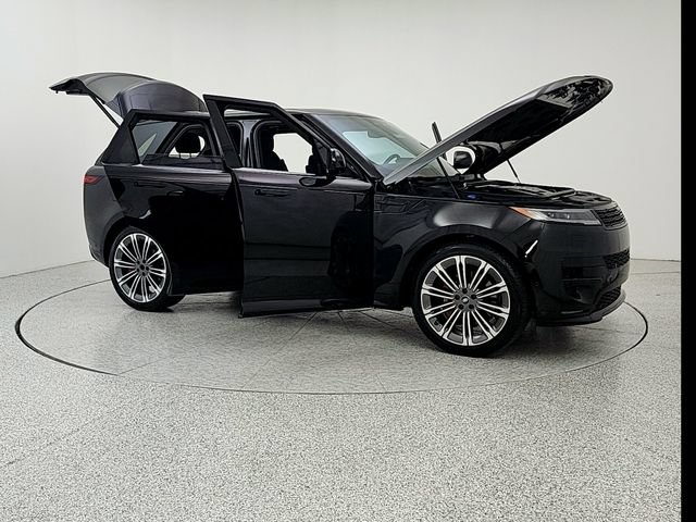 Certified 2024 Land Rover Range Rover Sport Dynamic SE AWD/4WD image 10