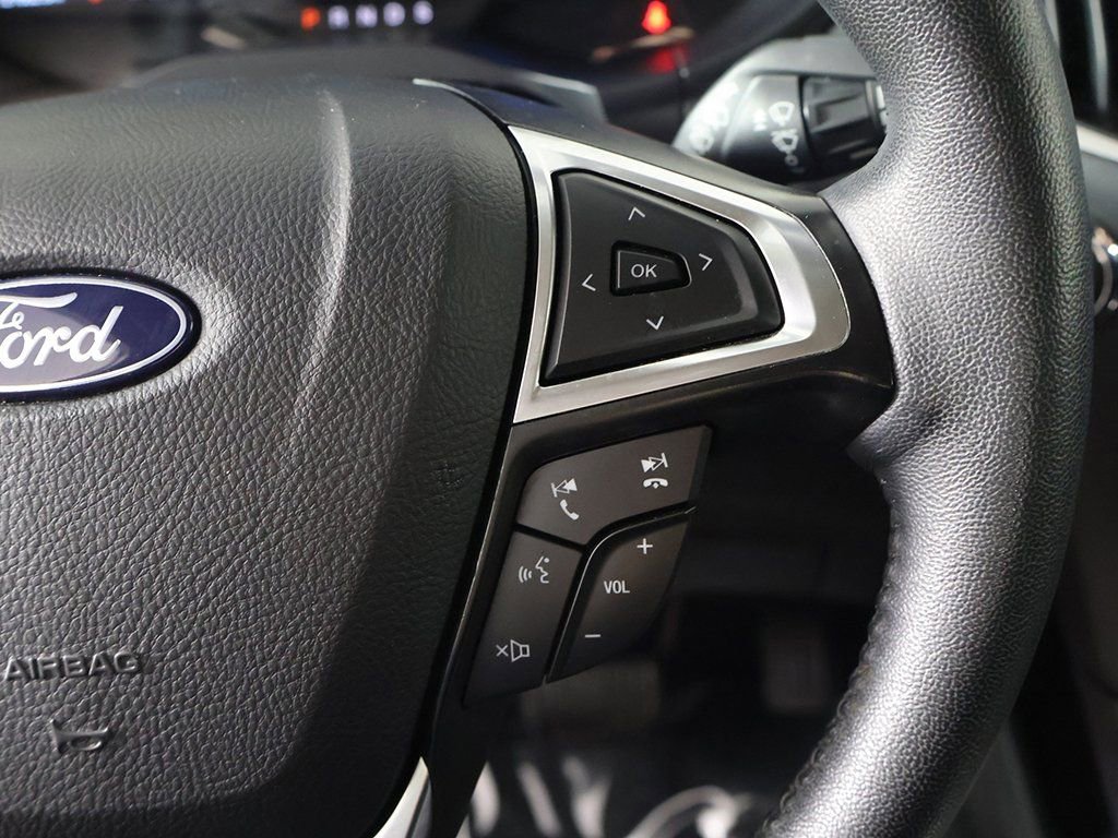 Used 2024 Ford Edge SEL image 40
