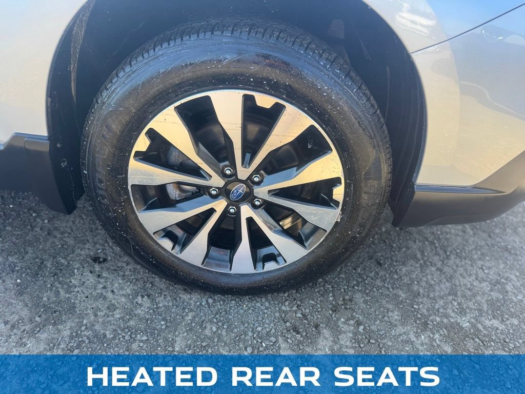 Used 2016 Subaru Outback 2.5i Limited AWD/4WD image 13