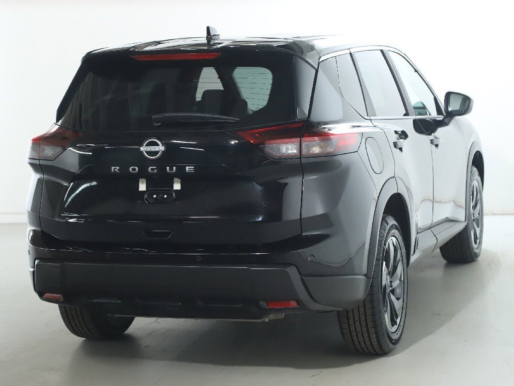 Certified 2025 Nissan Rogue SV image 45