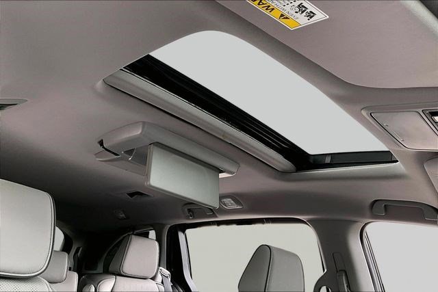 Certified 2024 Honda Odyssey Elite image 26