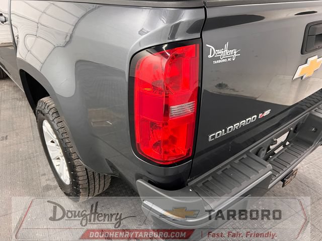 Used 2017 Chevrolet Colorado LT w/ LT Convenience Package RWD image 13