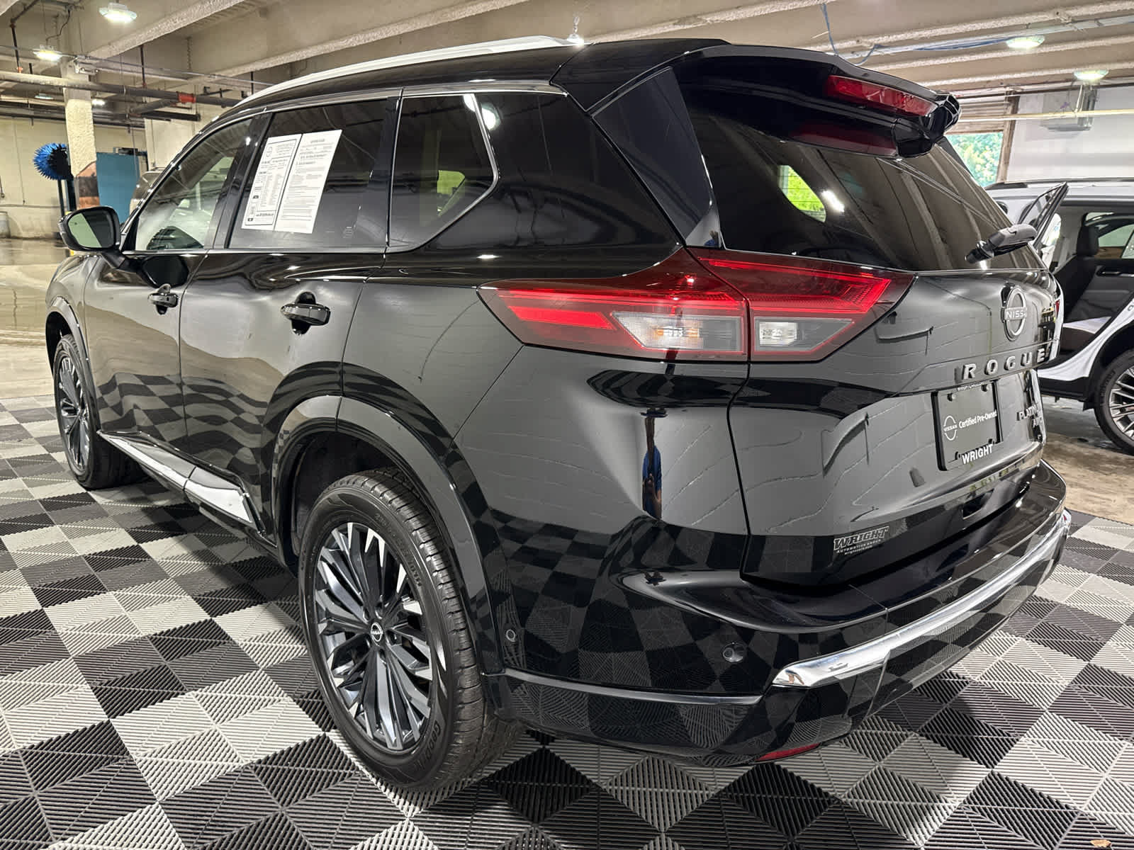 Certified 2024 Nissan Rogue Platinum AWD/4WD video 2
