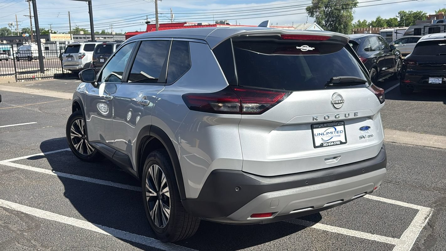 Used 2022 Nissan Rogue SV AWD/4WD image 5