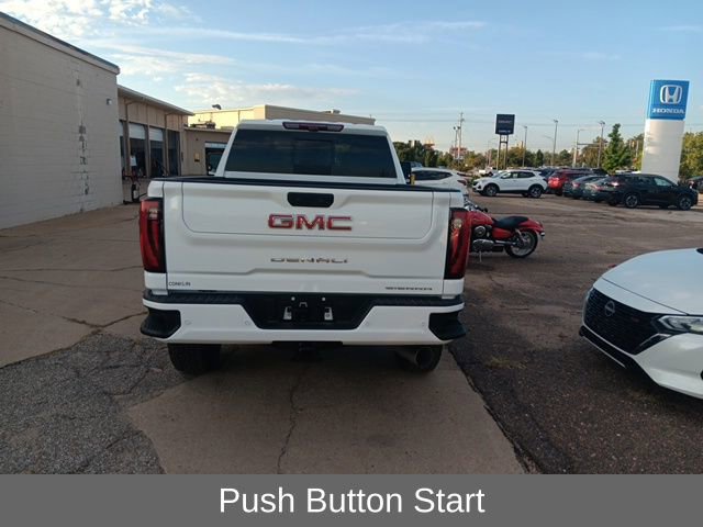 New 2025 GMC Sierra 2500 Denali w/ Denali Reserve Package image 5