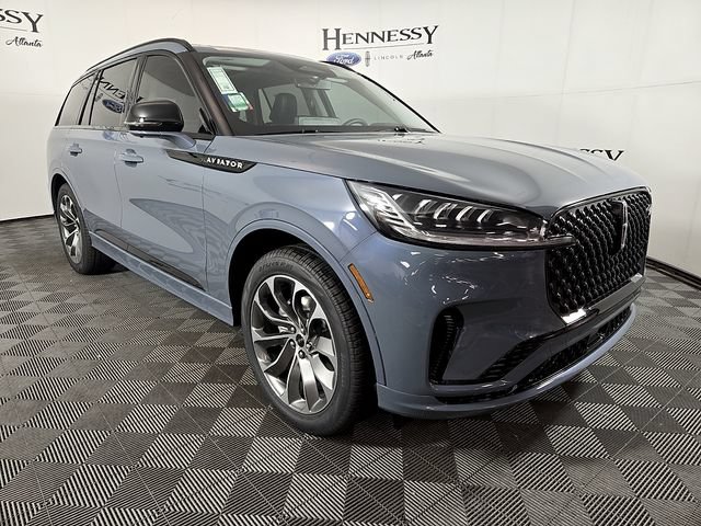 New 2026 Lincoln Aviator 2WD image 4