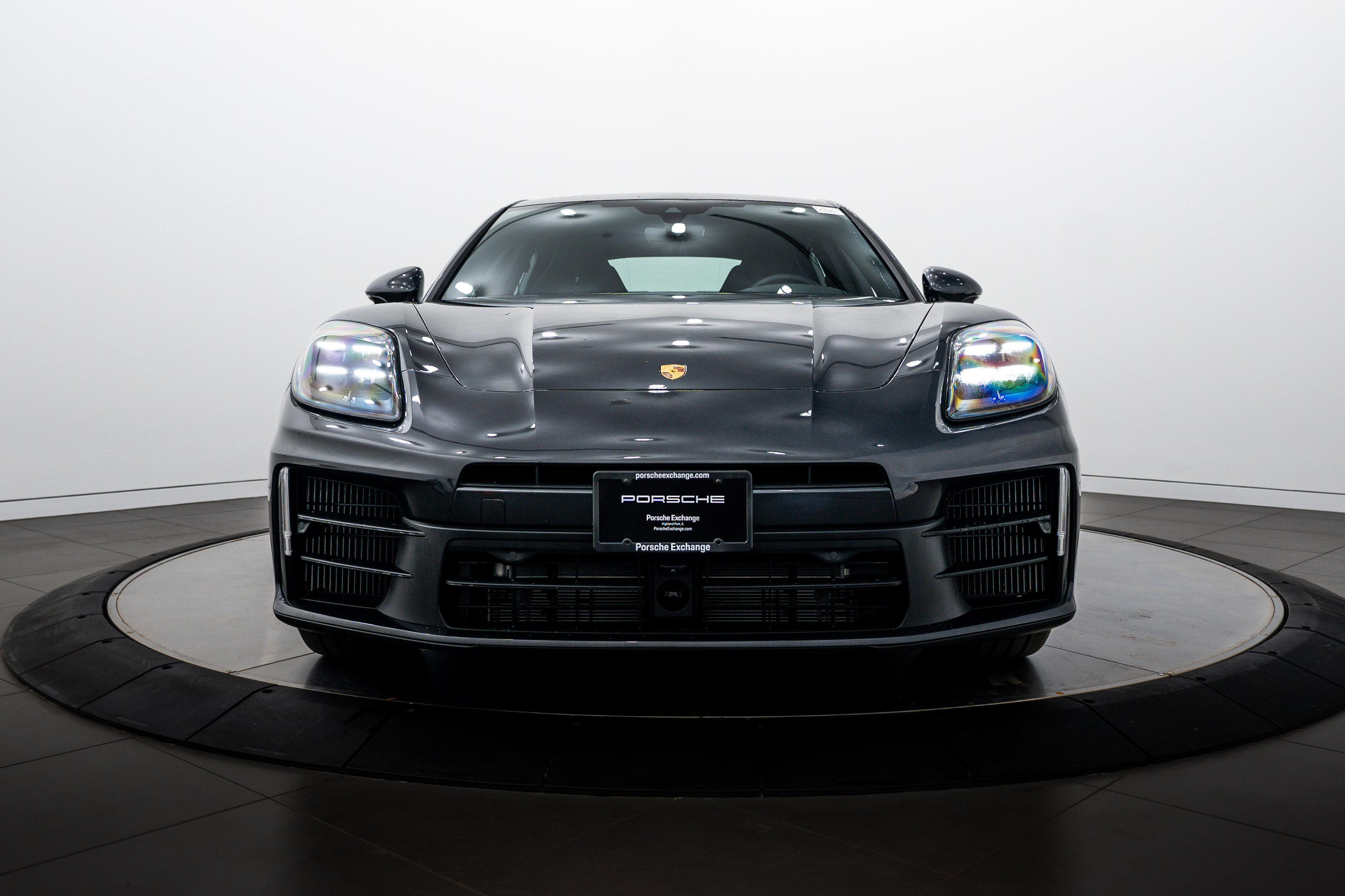Certified 2026 Porsche Panamera 4 AWD/4WD image 10