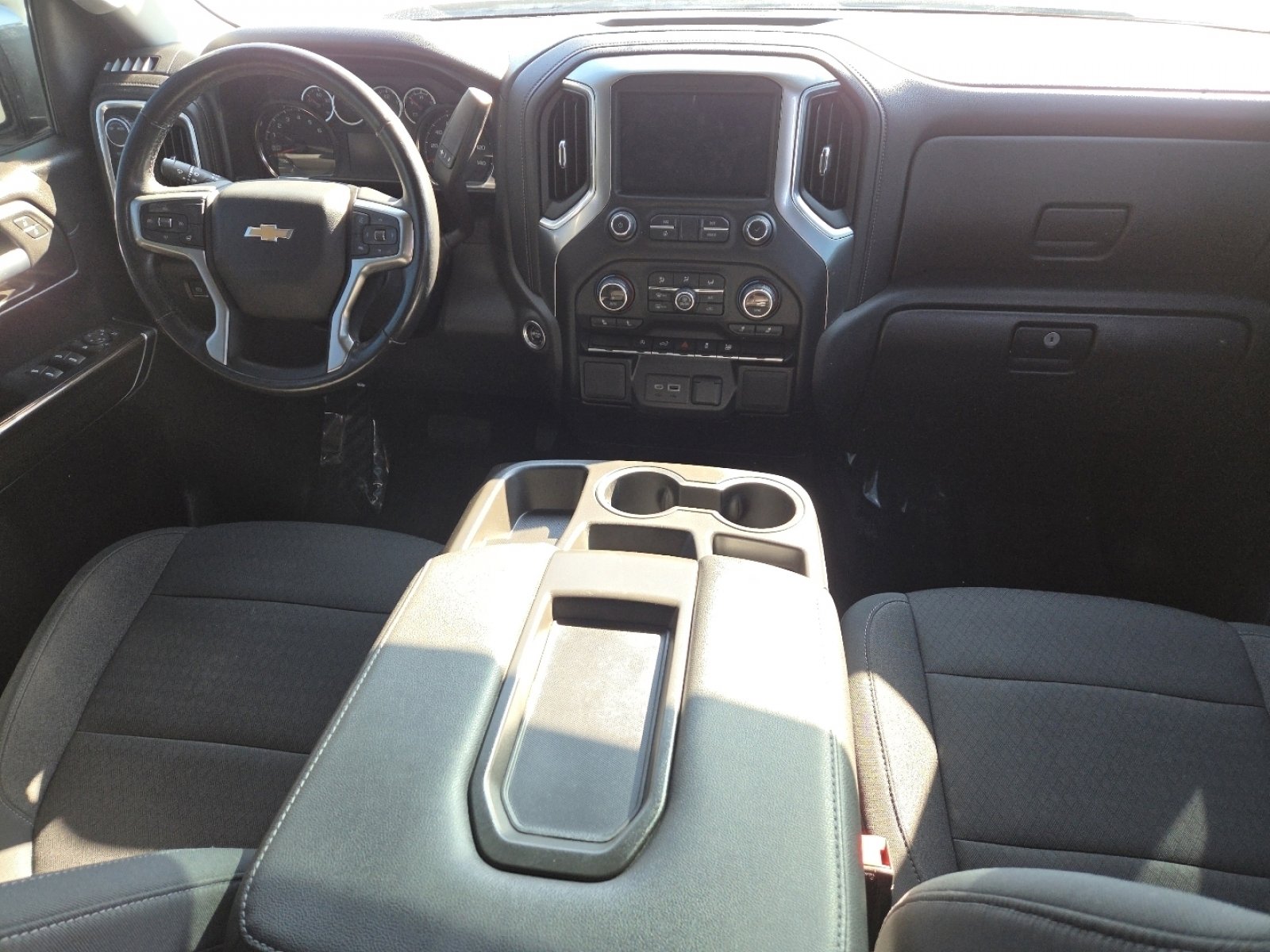 Used 2021 Chevrolet Silverado 1500 LT image 22