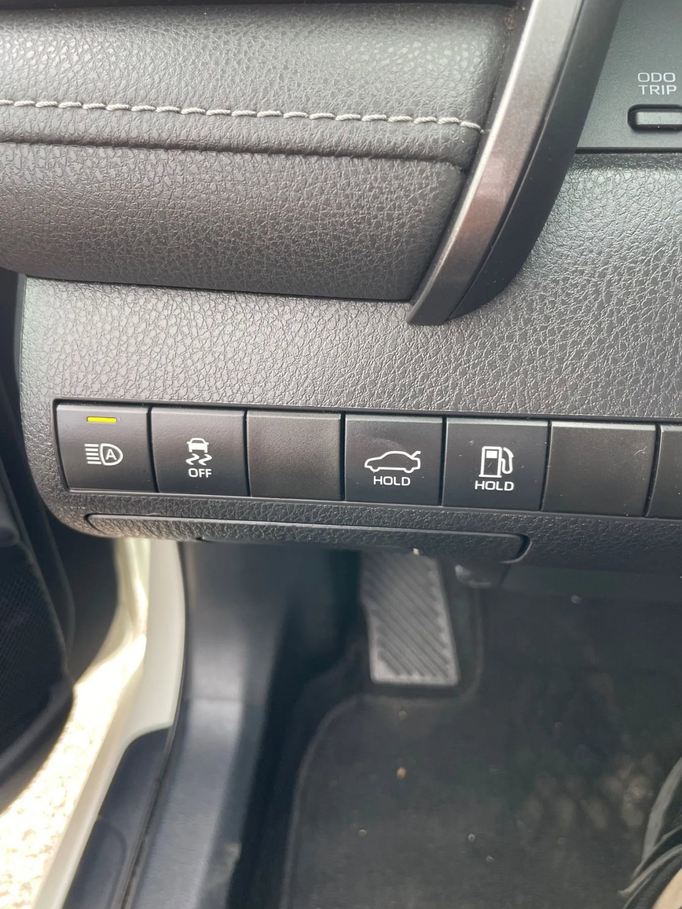 Used 2020 Toyota Camry SE image 20