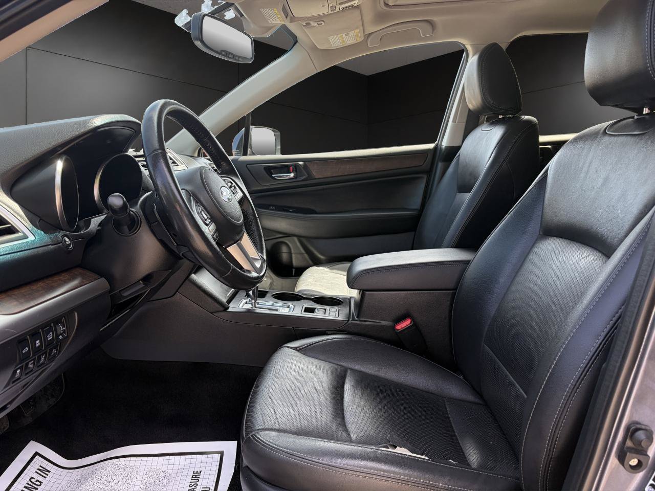 Used 2016 Subaru Outback 3.6R Limited AWD/4WD image 9