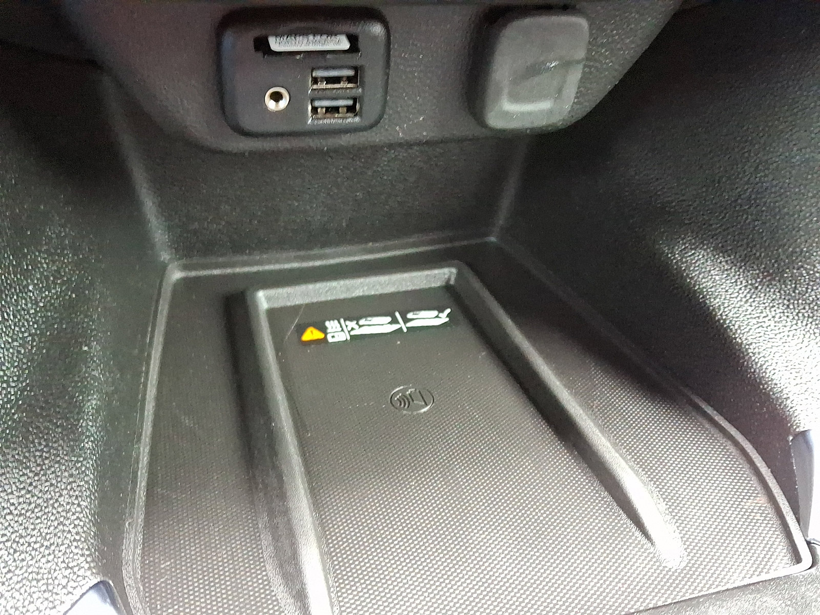 Used 2020 Chevrolet Traverse Premier image 25