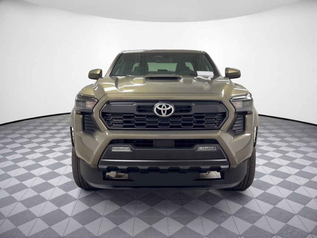 Used 2024 Toyota Tacoma TRD Sport RWD image 6