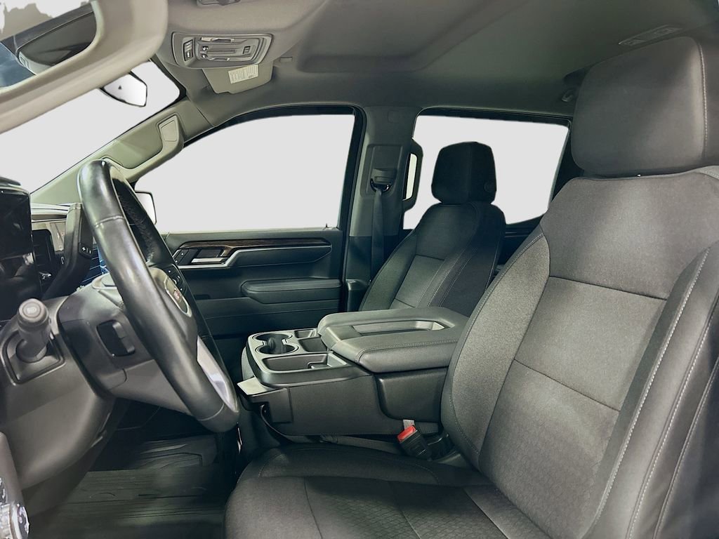Used 2025 GMC Sierra 1500 SLE image 21