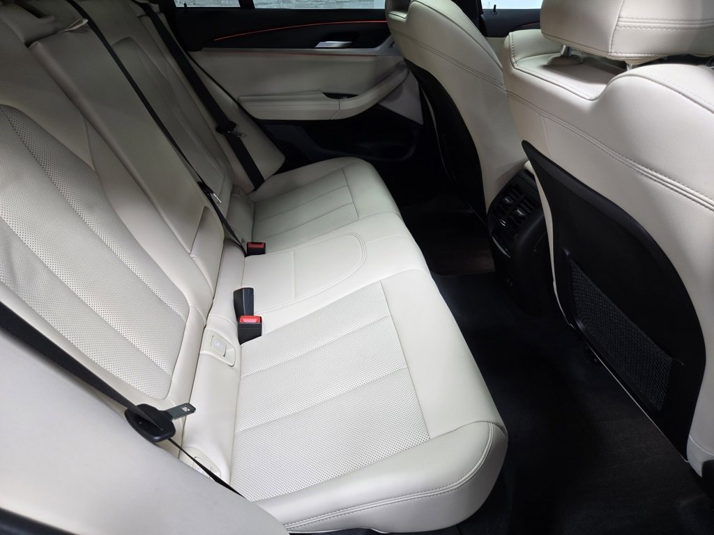 Used 2023 BMW X4 xDrive30i w/ M Sport Package image 49