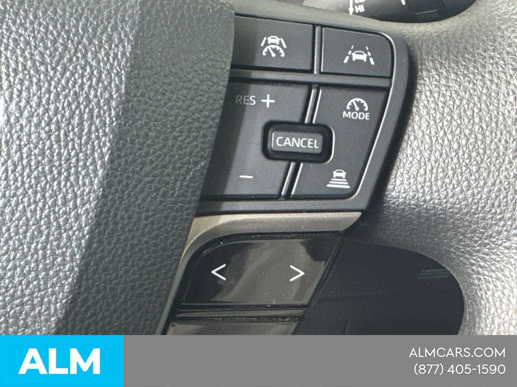 Used 2025 Toyota Camry LE FWD image 28