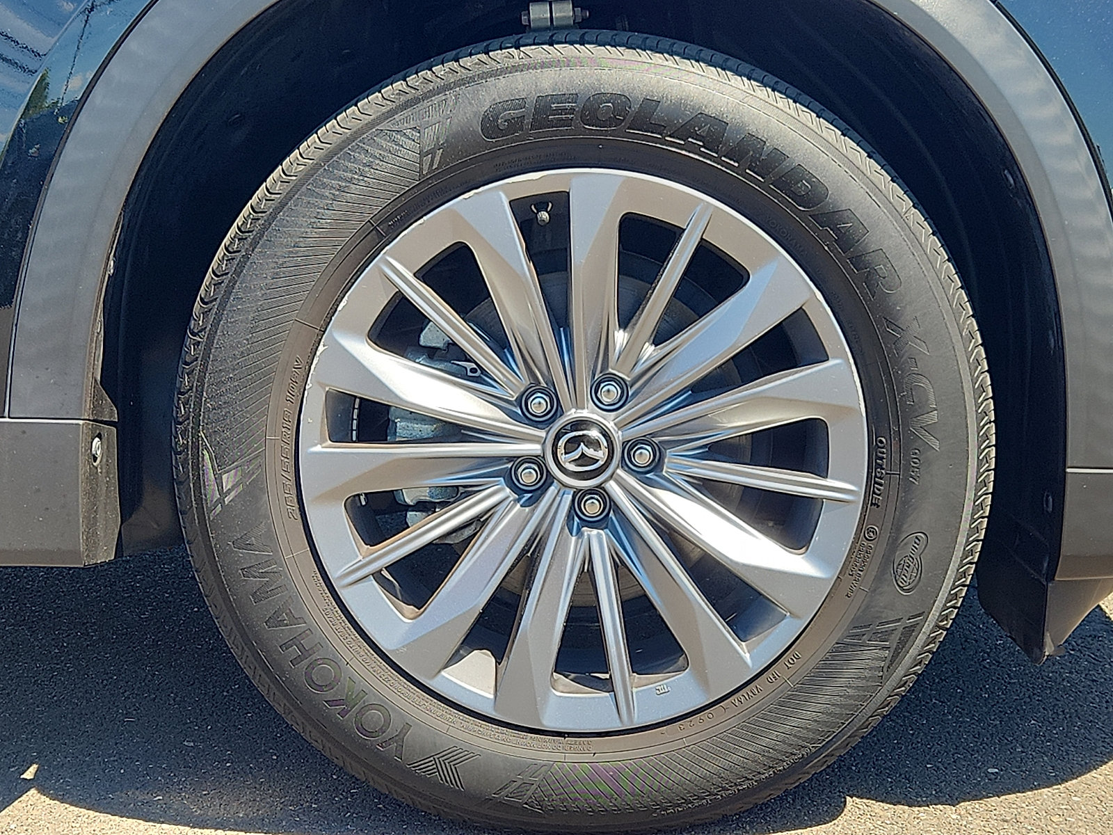 Certified 2024 MAZDA CX-90 3.3 Turbo w/ Preferred Plus AWD/4WD image 9