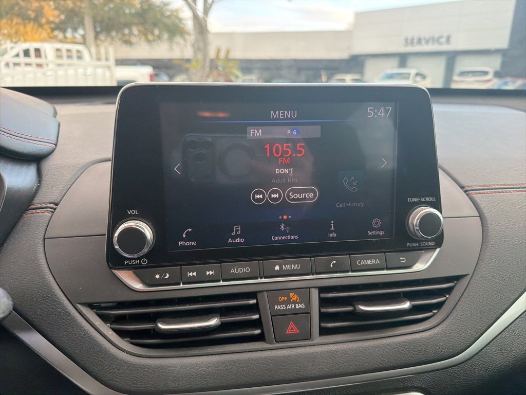 Used 2019 Nissan Altima 2.5 SR w/ SR Premium Package image 21