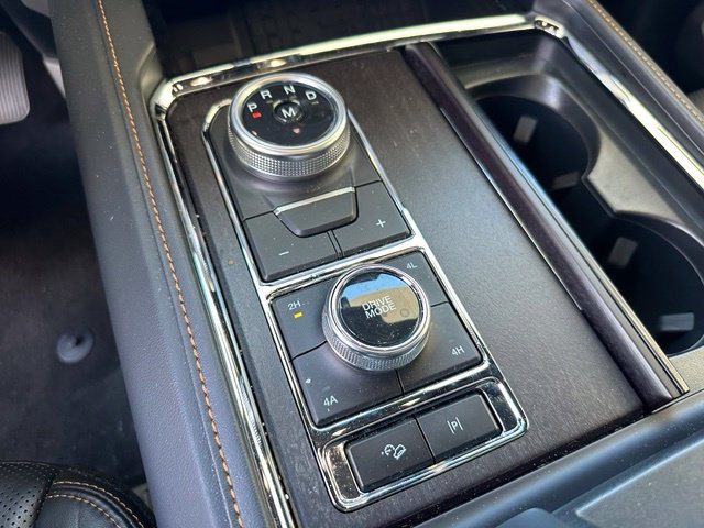 Certified 2024 Ford Expedition Platinum AWD/4WD image 24