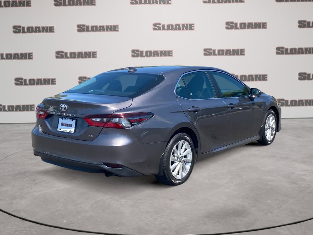 Used 2023 Toyota Camry LE w/ Convenience Package FWD image 5