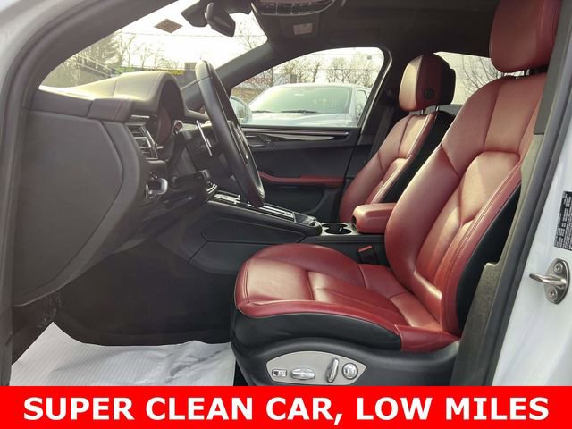 Used 2023 Porsche Macan S AWD/4WD image 10