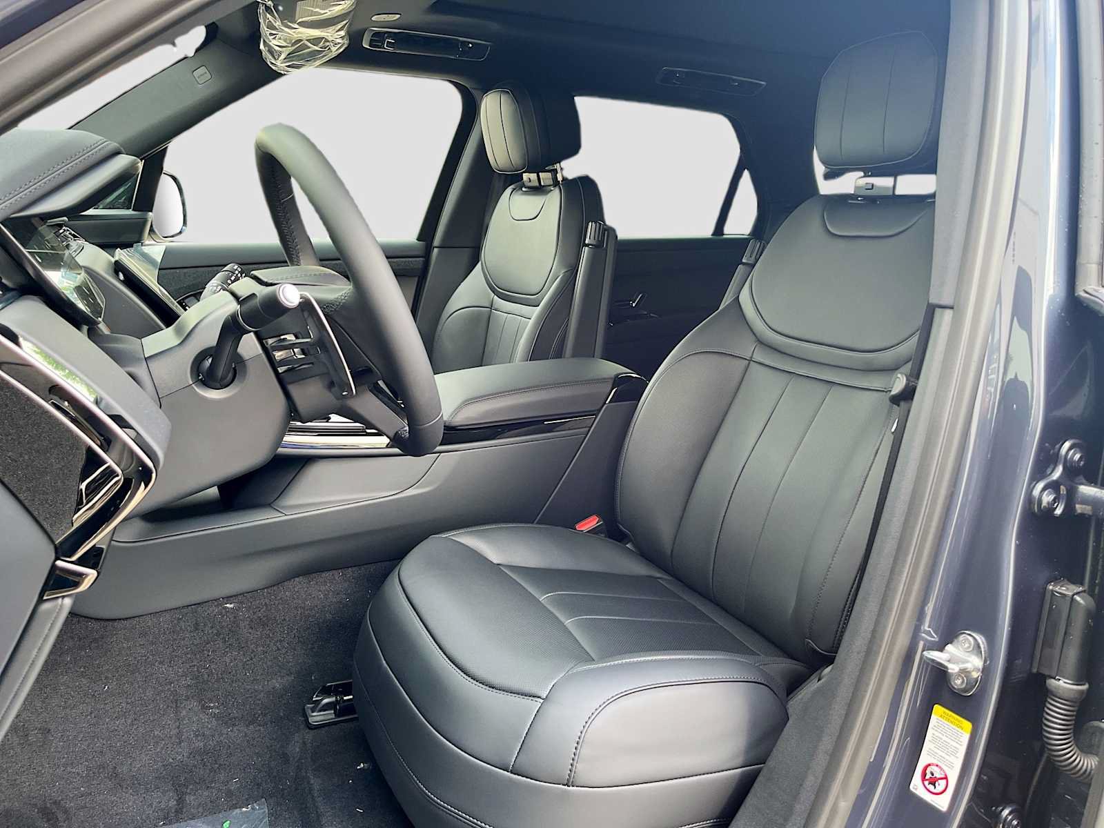 New 2026 Land Rover Range Rover Sport Dynamic SE AWD/4WD image 14