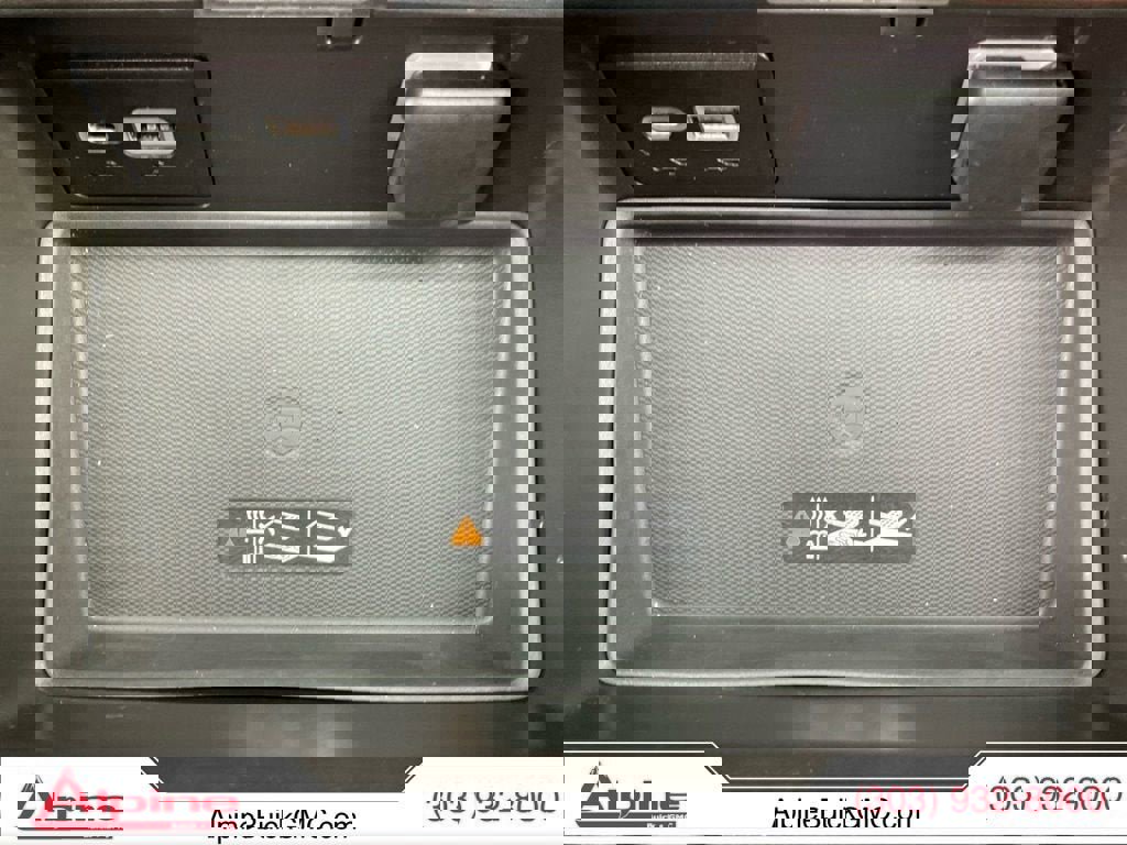 Used 2023 GMC Yukon XL Denali Ultimate image 17