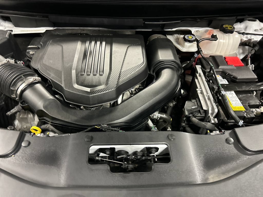 Used 2025 GMC Acadia Elevation FWD image 26