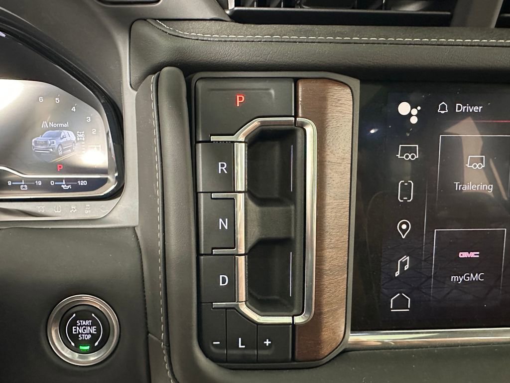 Used 2023 GMC Yukon Denali Ultimate image 27
