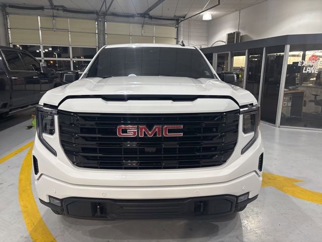 Used 2026 GMC Sierra 1500 Elevation image 3