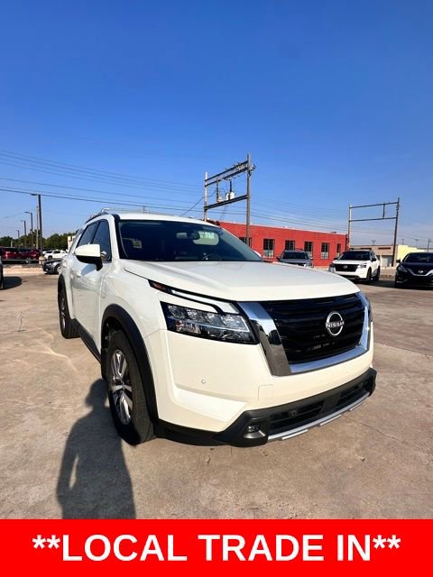 Certified 2022 Nissan Pathfinder SL AWD/4WD image 3