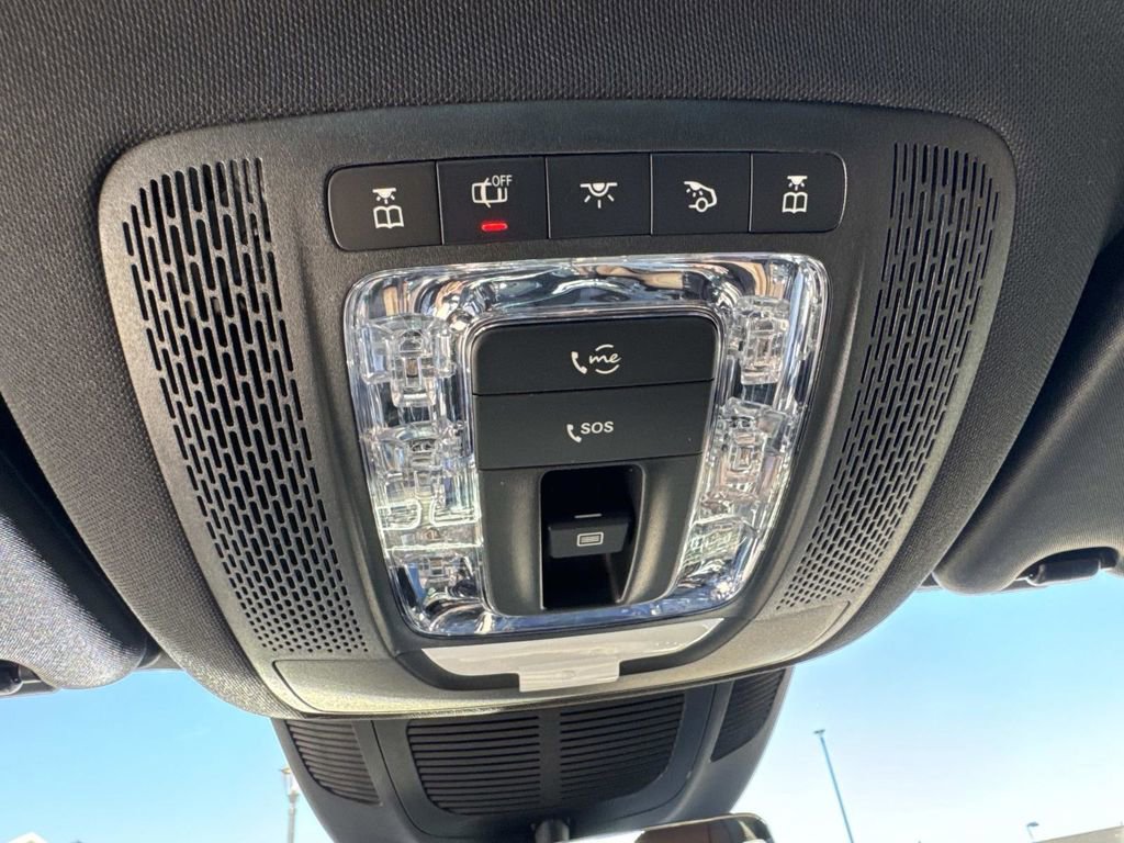 New 2026 Mercedes-Benz GLS 580 4MATIC image 23