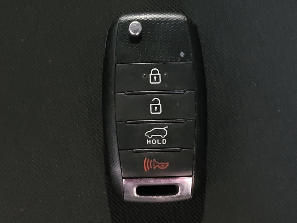 Used 2015 Kia Soul FWD image 32