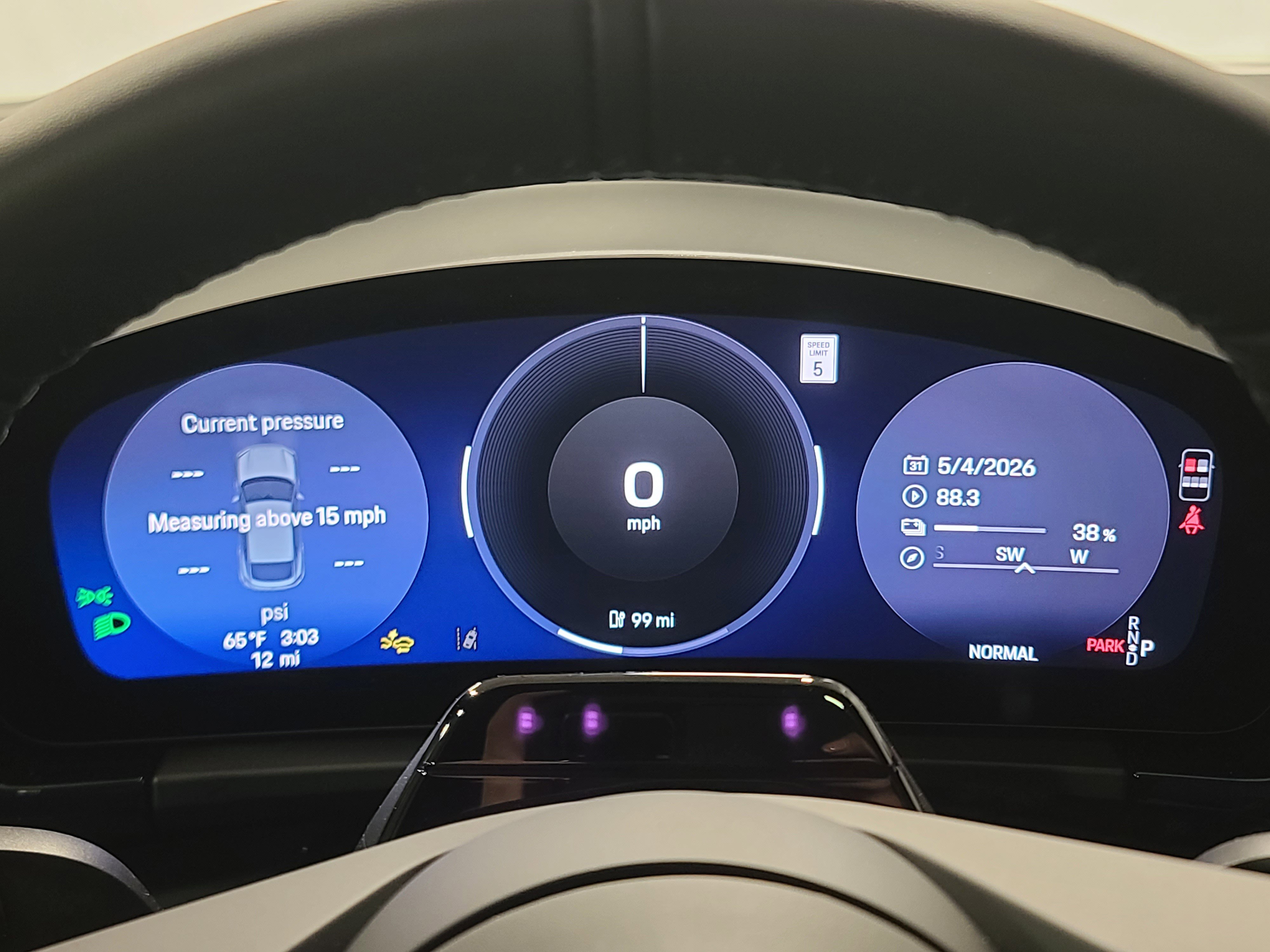 New 2026 Porsche Macan 4 Electric AWD/4WD image 19