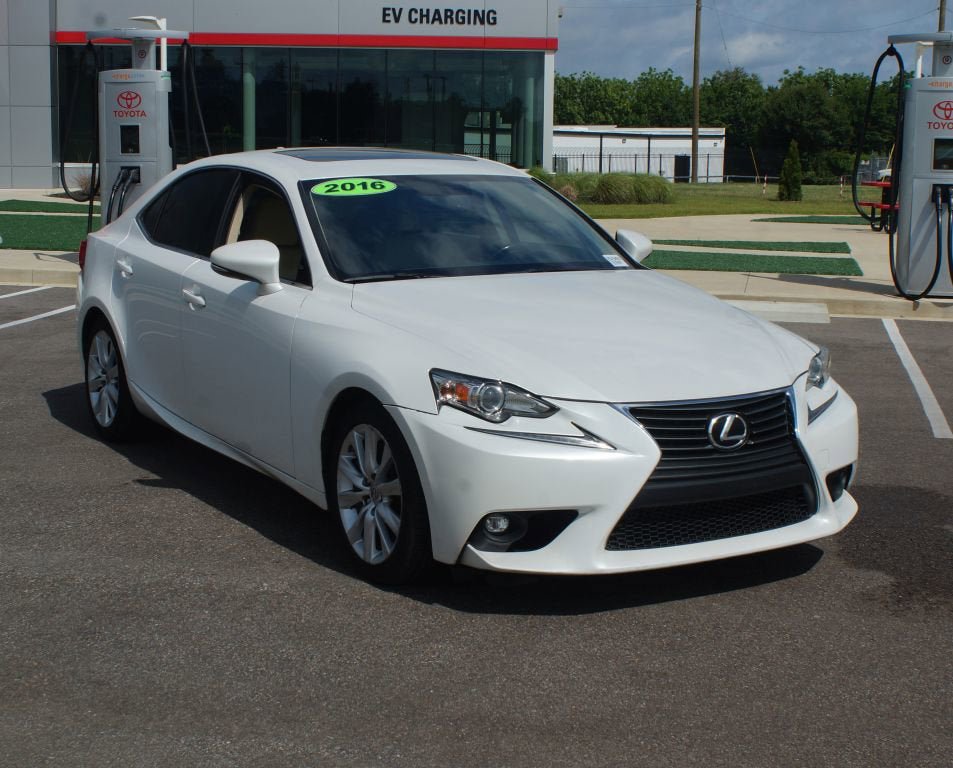 Used 2016 Lexus IS 200t RWD image 2