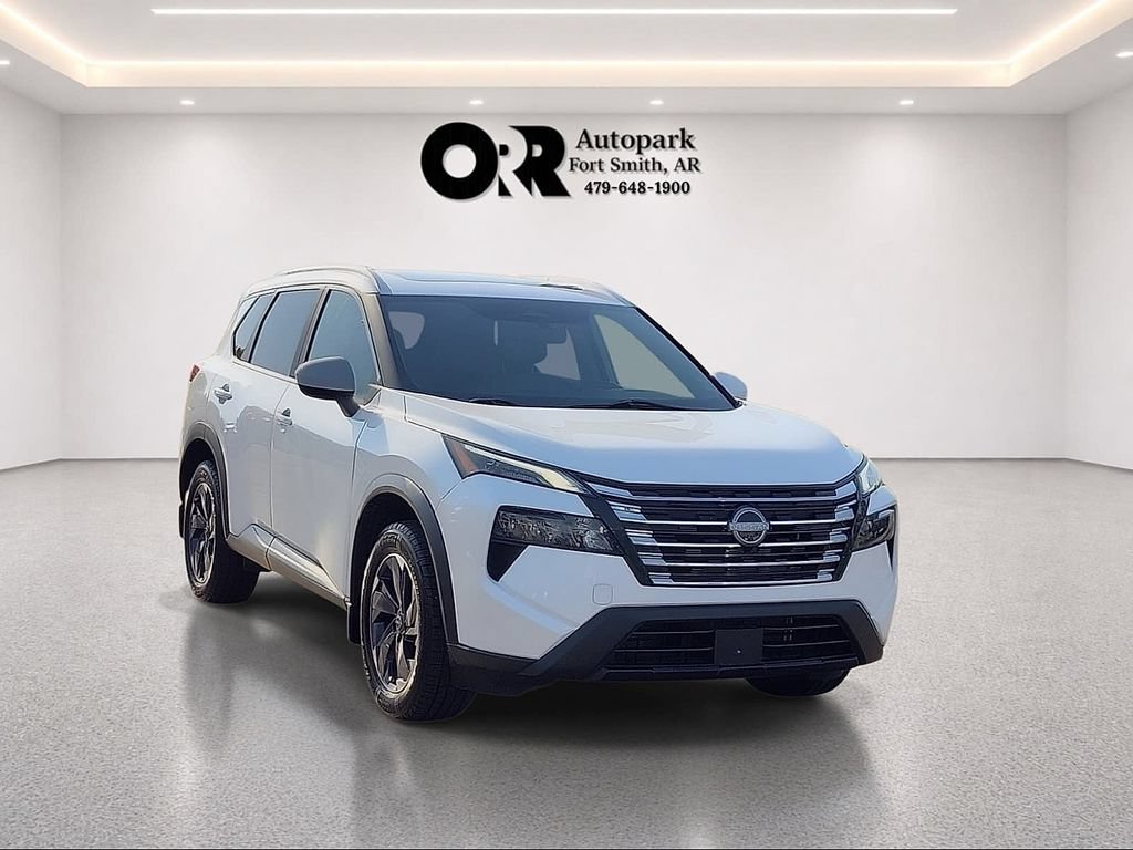 Used 2024 Nissan Rogue SV w/ SV Premium Package