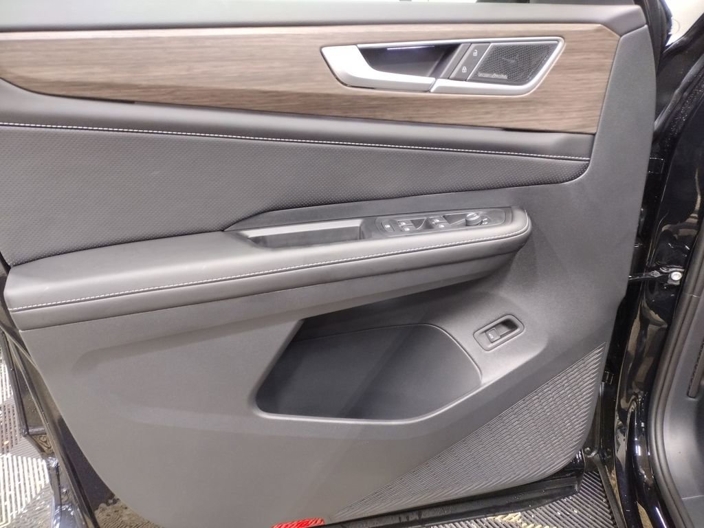 New 2026 Volkswagen Atlas SEL Premium R-Line image 25